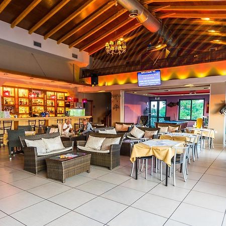 Costas Hotel Kalamákion エクステリア 写真