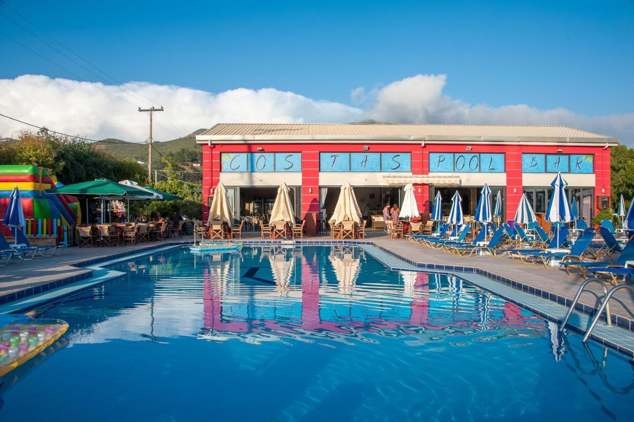 Costas Hotel Kalamákion エクステリア 写真