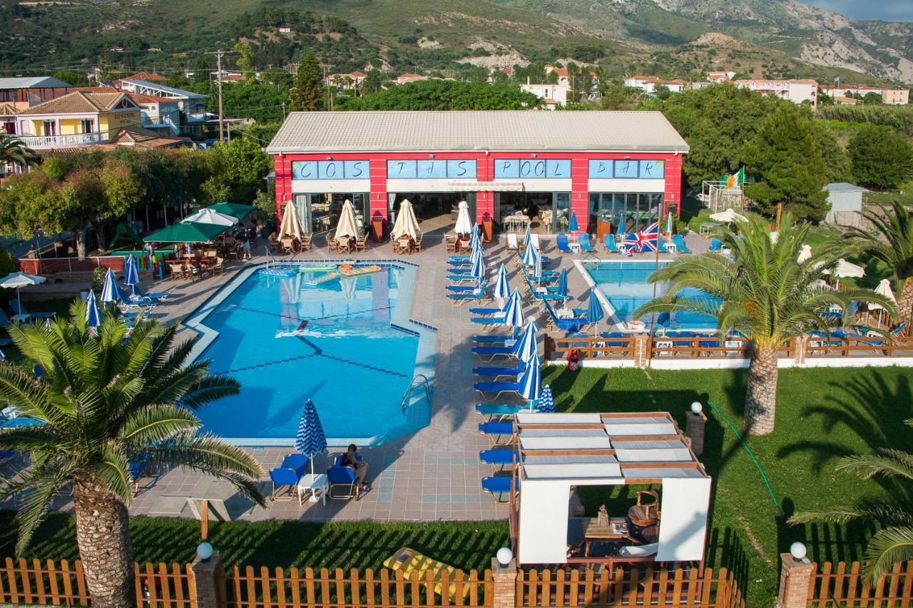 Costas Hotel Kalamákion エクステリア 写真